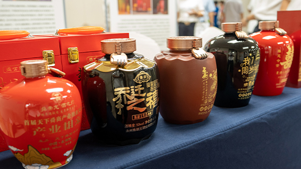 元旦春節(jié)倒計時，高利潤定制酒訂單接單最后窗口期！