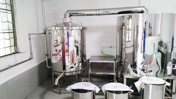 當教練不好嗎？為什么轉(zhuǎn)行用純糧釀酒設(shè)備開酒坊？