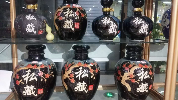 受疫情影響沒(méi)了工作，釀酒設(shè)備小型酒坊撬動(dòng)“大就業(yè)”