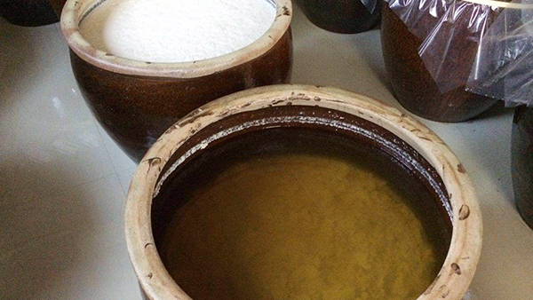 用不銹鋼釀酒設備做半固態(tài)大米酒，怎樣判斷發(fā)酵是否完成？