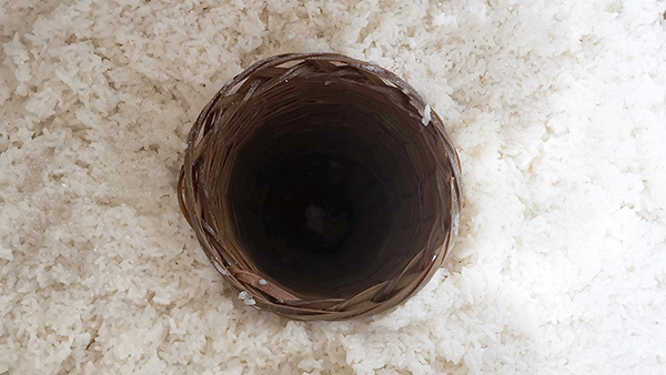 用燒酒設(shè)備釀米酒時(shí)長白毛是怎么回事，還能吃嗎？