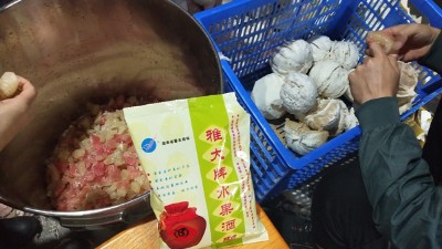 是什么讓王總決定用果酒釀酒設備做蜜柚酒？蜜柚釀酒技術(shù)