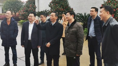 市區(qū)領(lǐng)導(dǎo)關(guān)懷，全國釀友給力，雅大實現(xiàn)開門紅